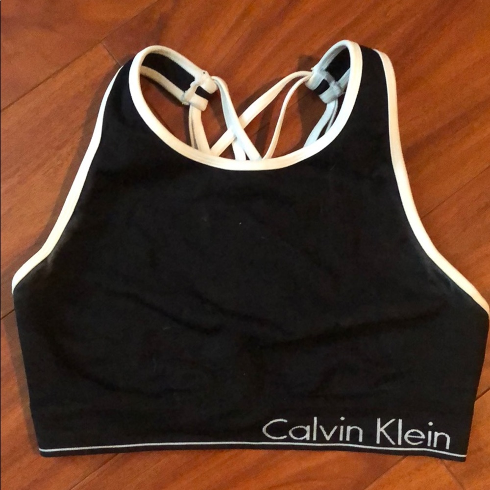 Calvin Klein High Neck Sports Bra